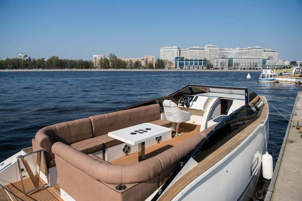 Катер Velvette 33 (Белуга) 9