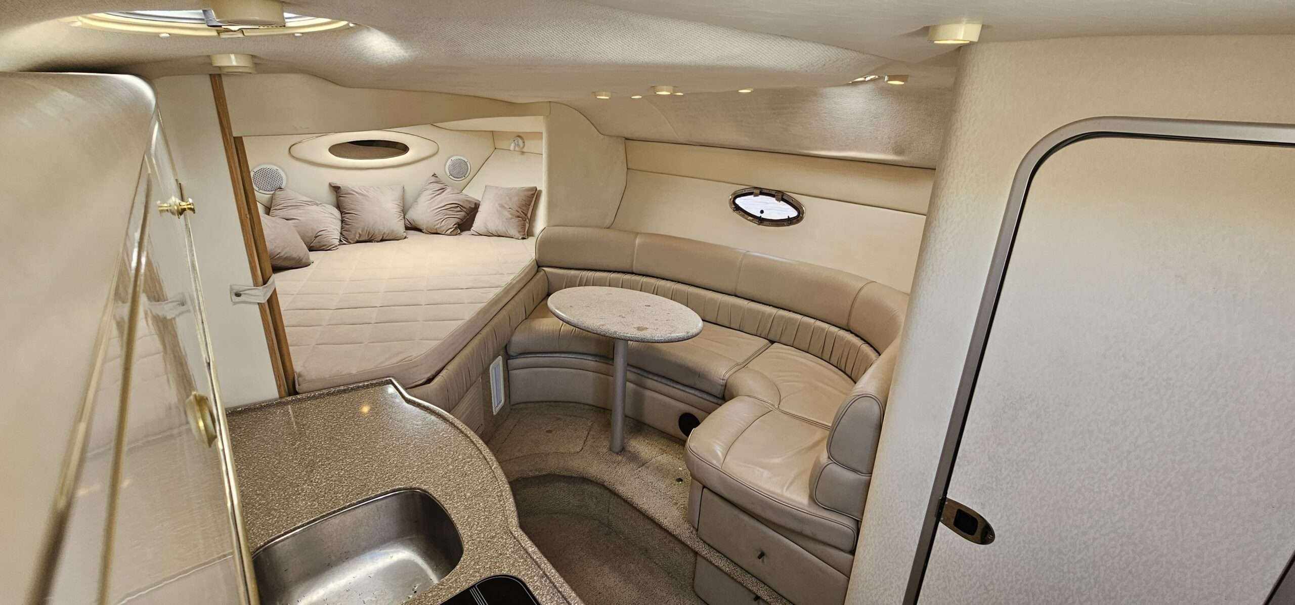 Катер Maxum 3000 15