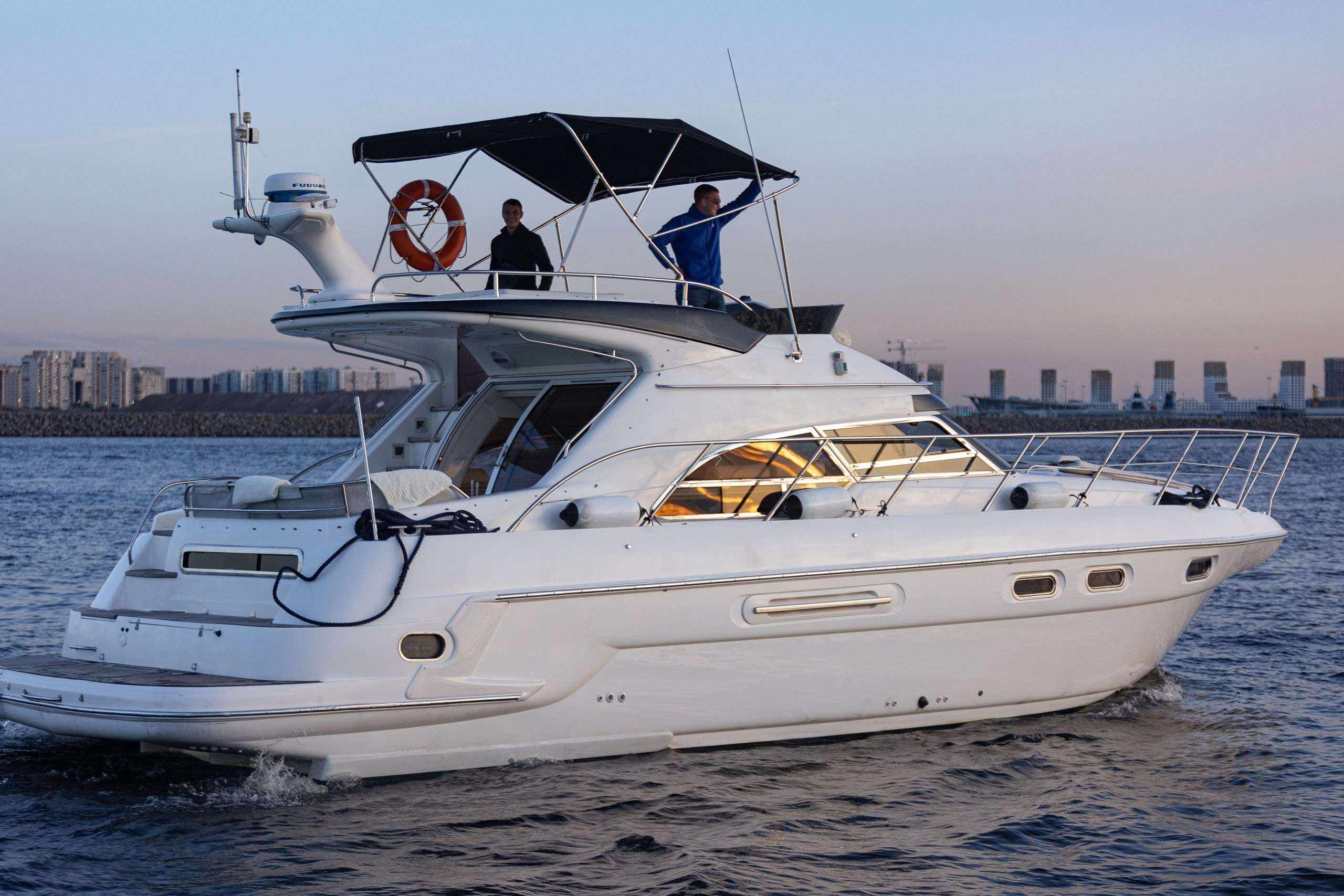 Яхта SeaLine F43 Монте Карло 7