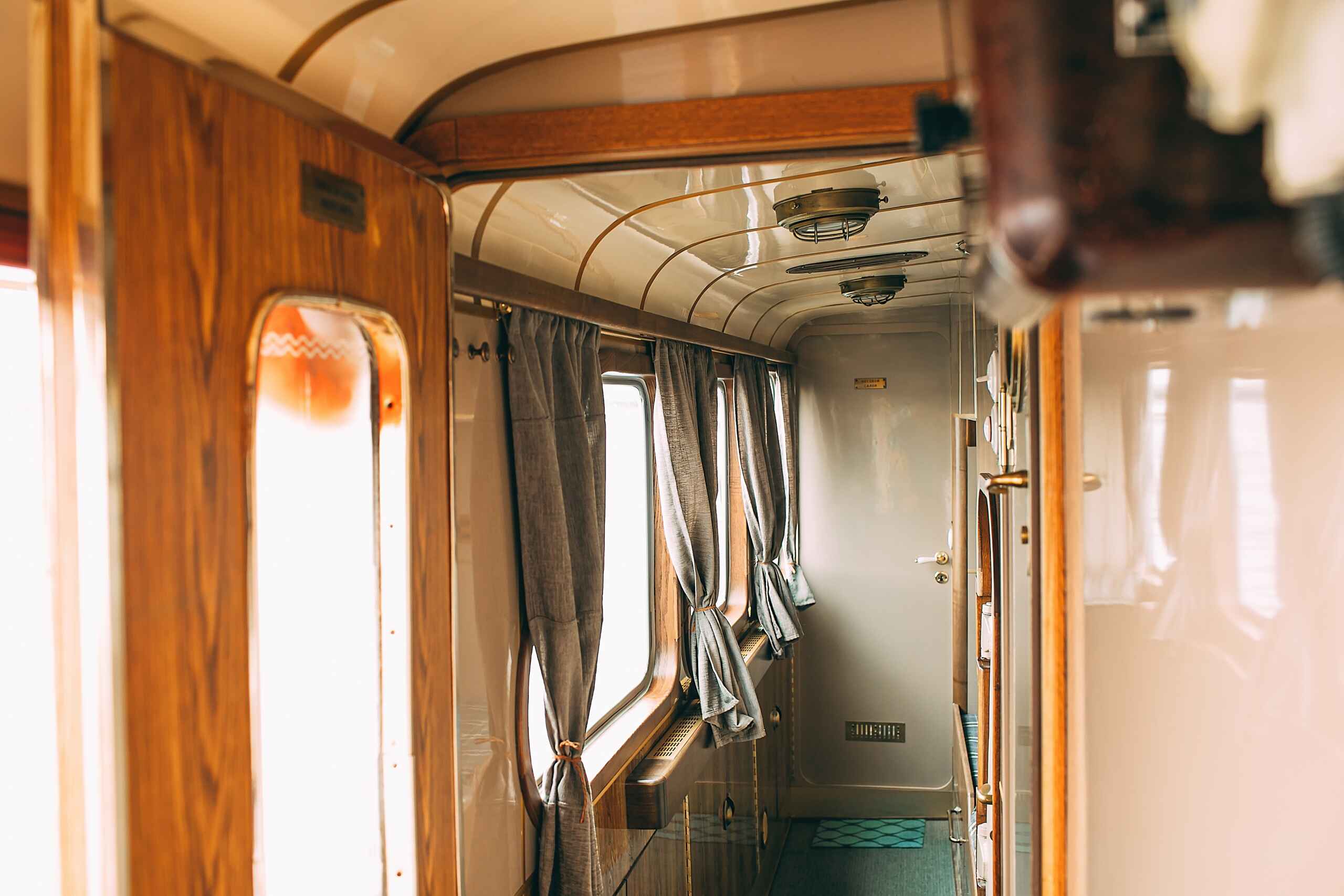 Теплоход Политрук Бочаров 13