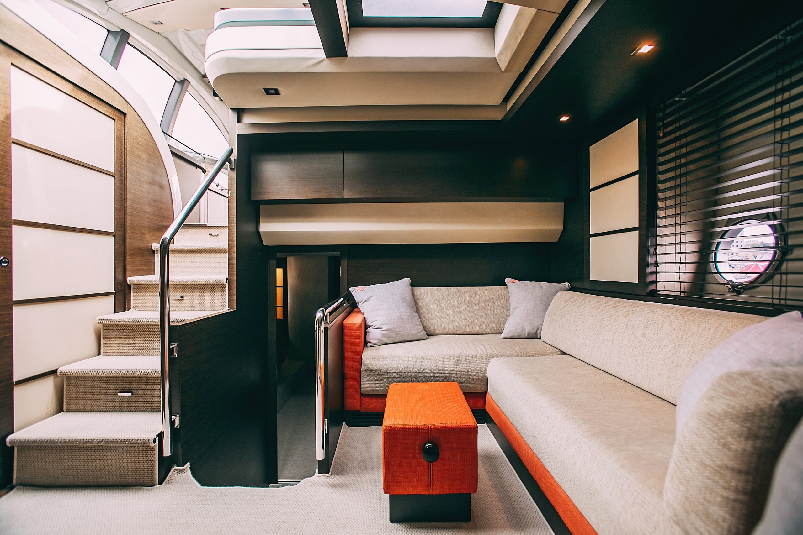 Яхта AZIMUT 62 7