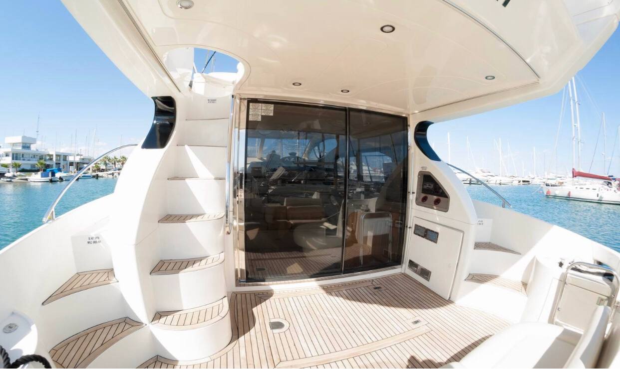 Яхта Azimut 46 8