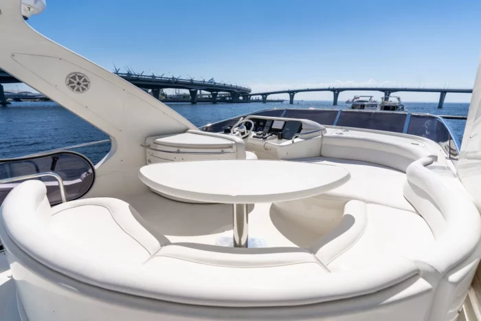 Яхта Azimut 55 7
