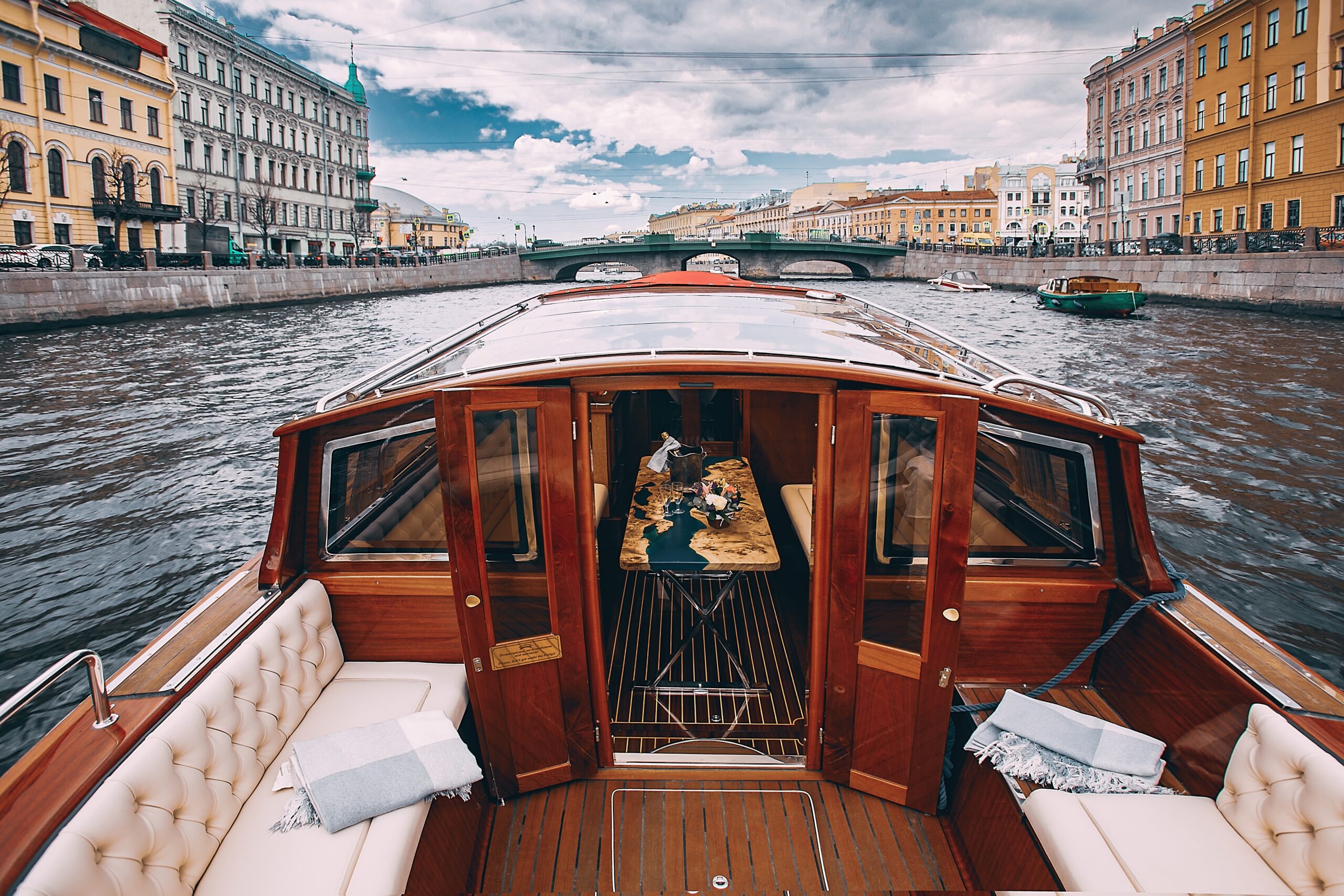 Катер Venezia Nord 8