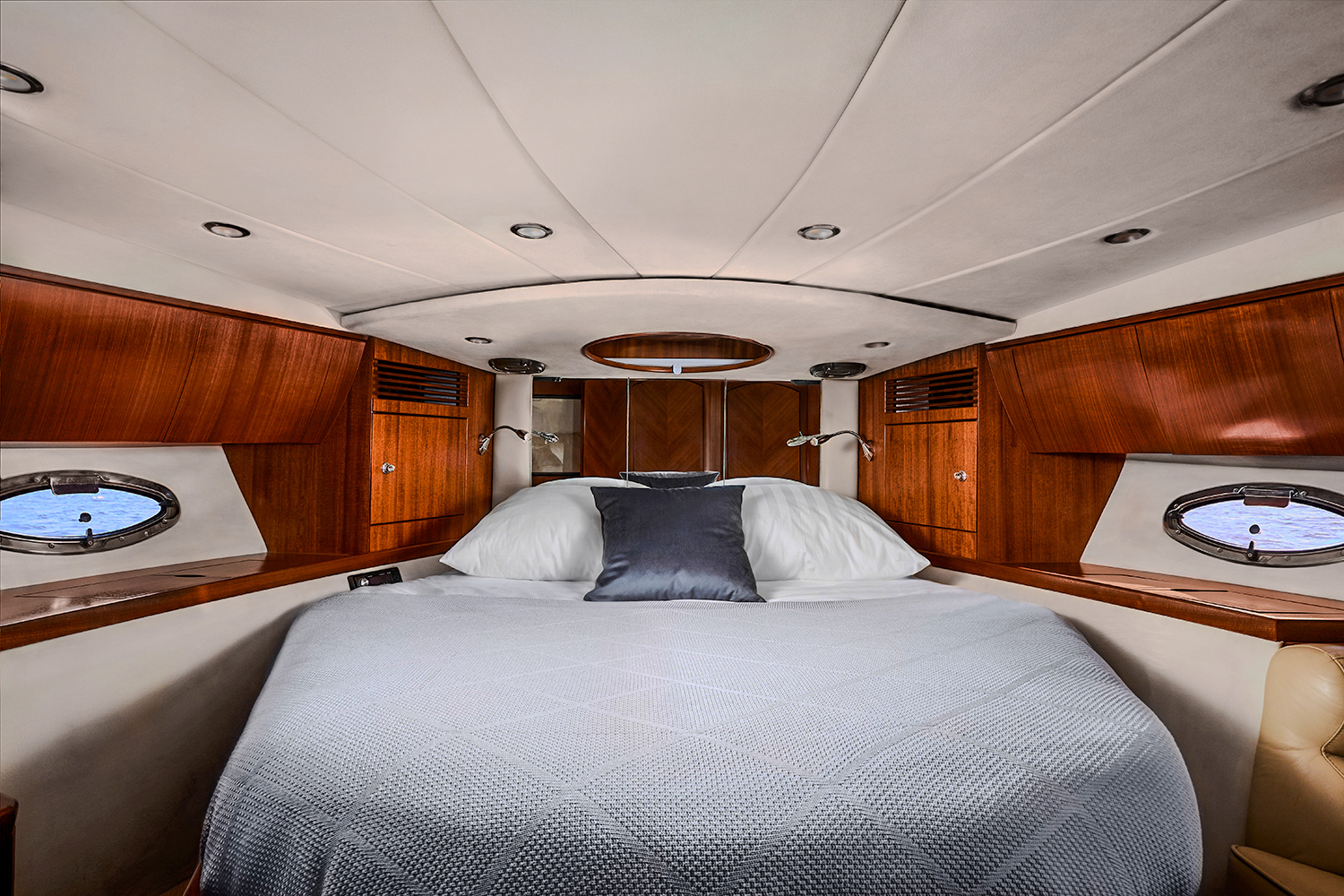 Яхта Galeon 440 9
