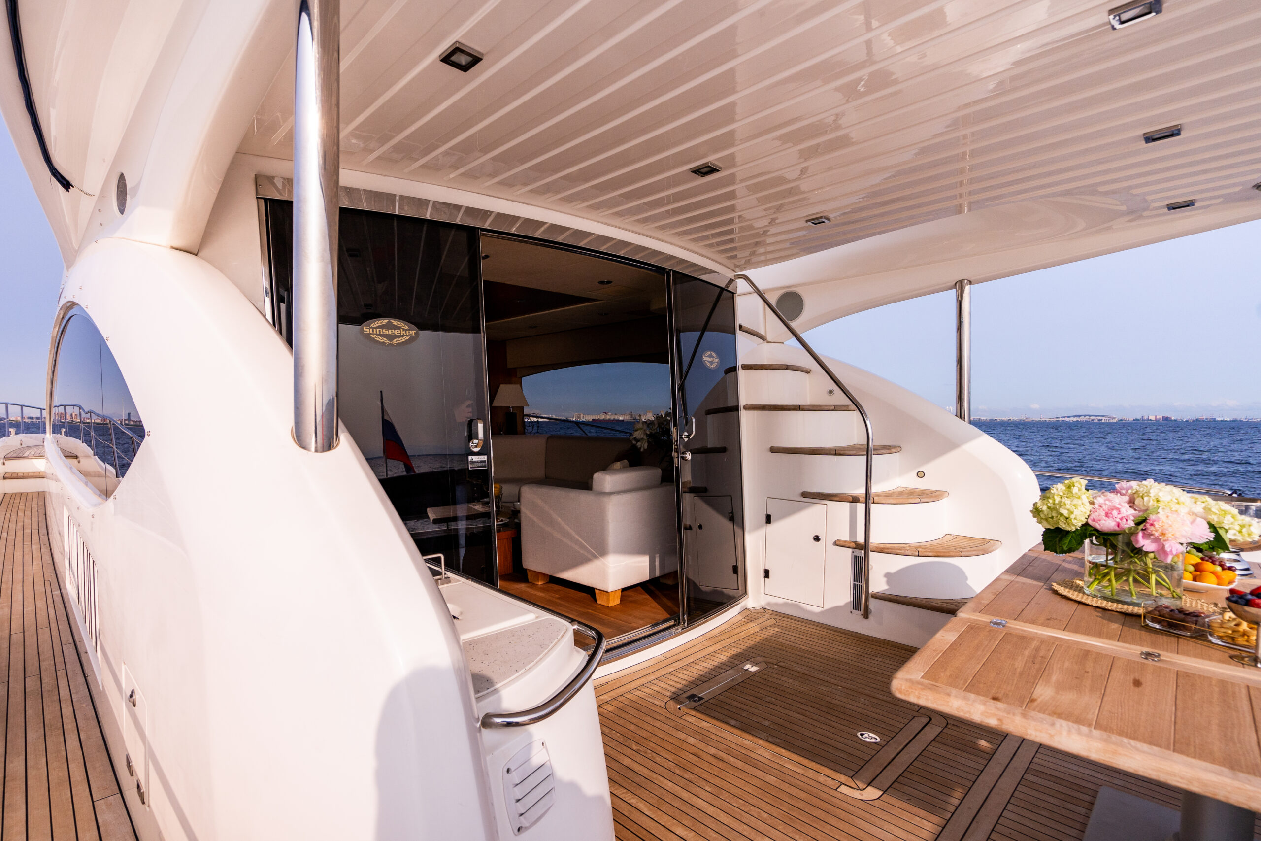 Яхта Sunseeker 70 "Pallada" 24