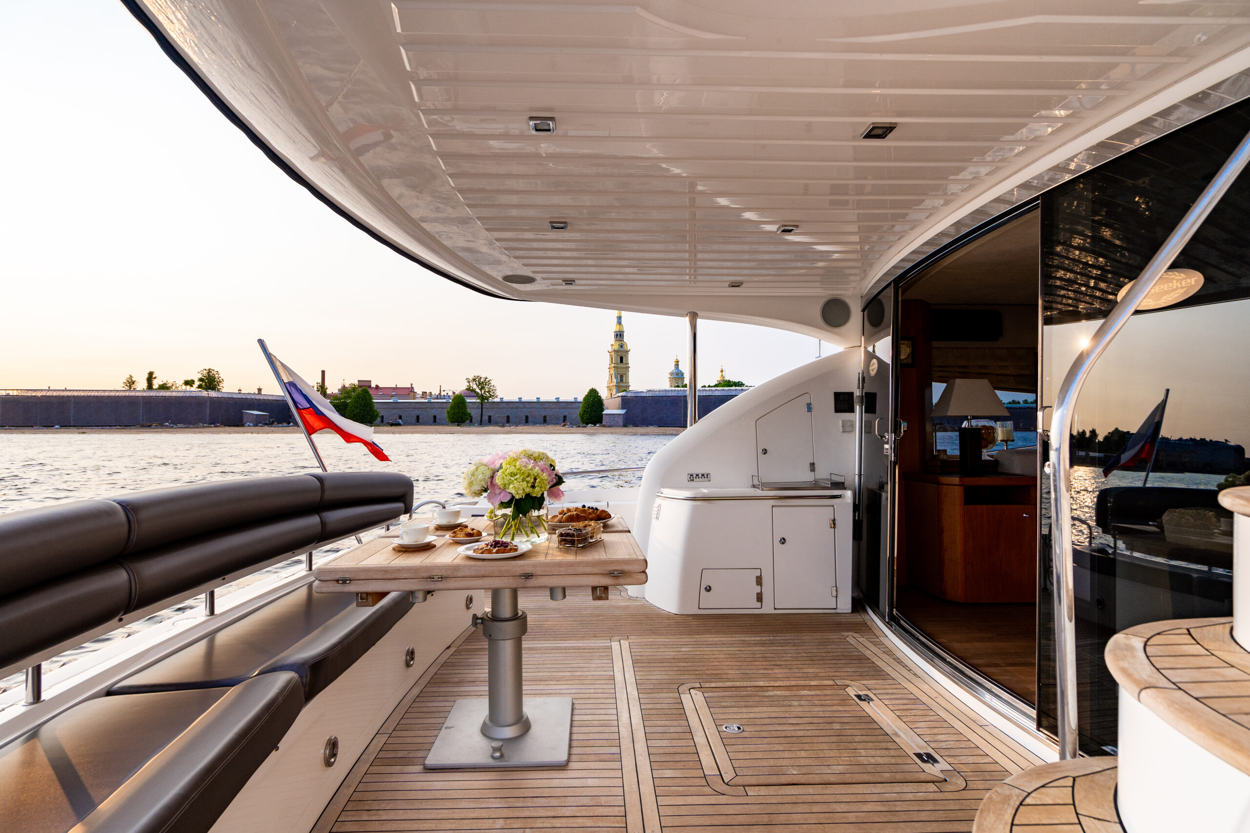 Яхта Sunseeker 70 "Pallada" 14