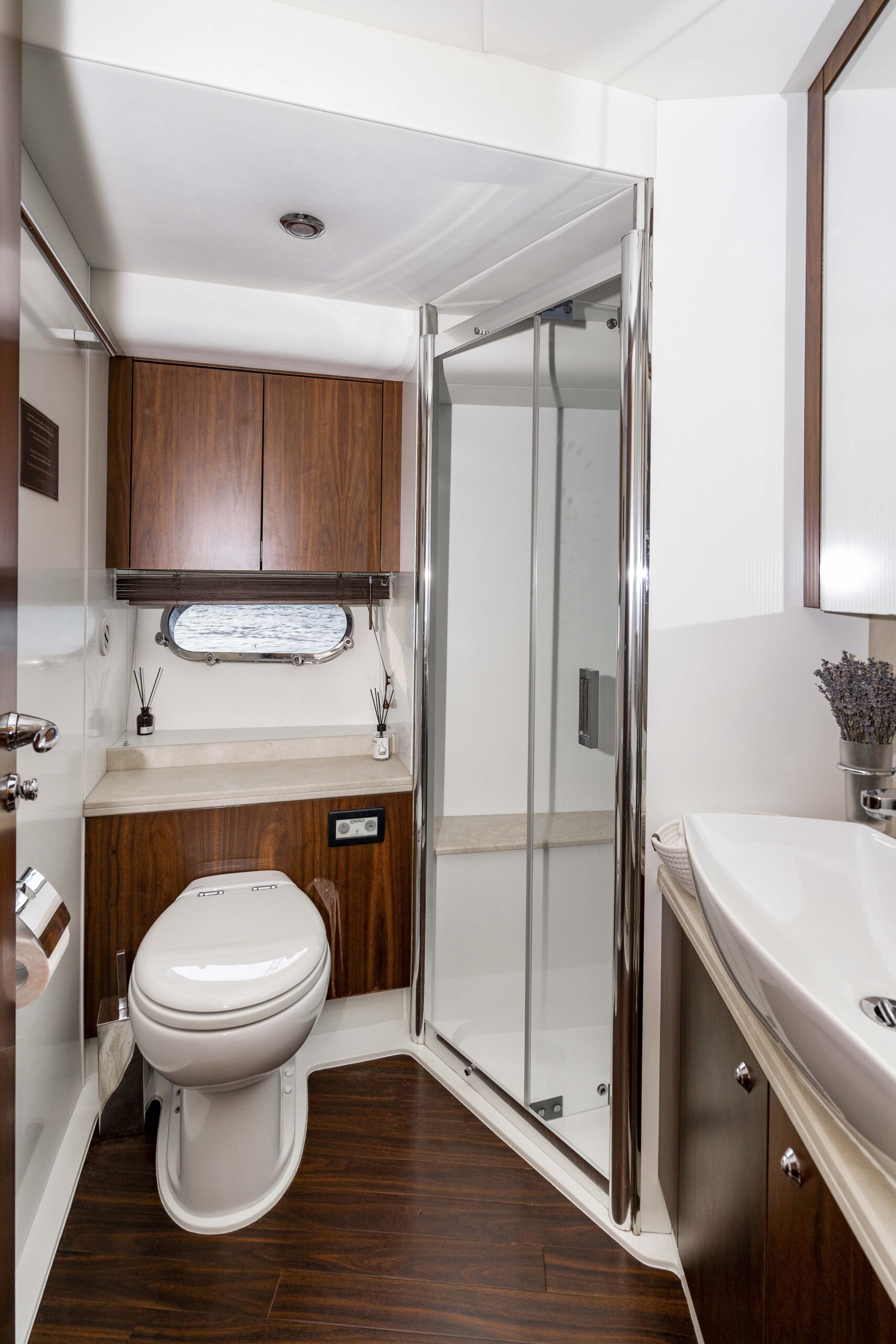 Яхта Sunseeker 70 "Pallada" 25