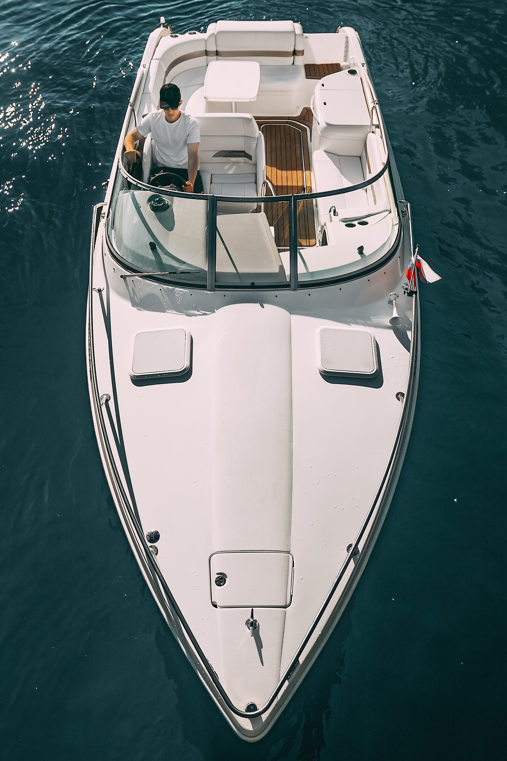 Катер Formula 260SS "MAGNUM" 8